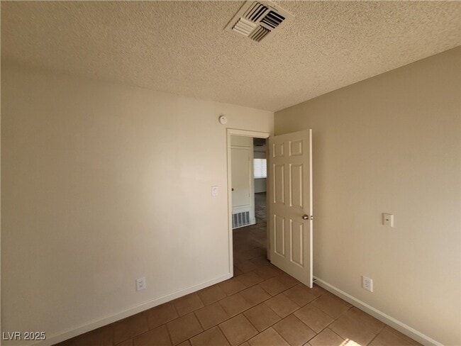 Building Photo - 3908 Montebello Ave