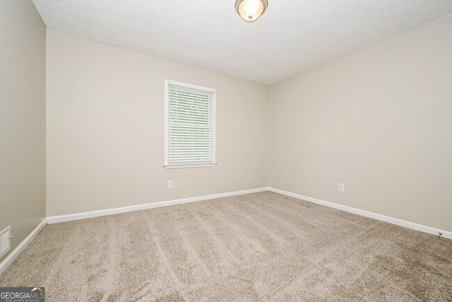 Building Photo - 976 Park Gate Pl