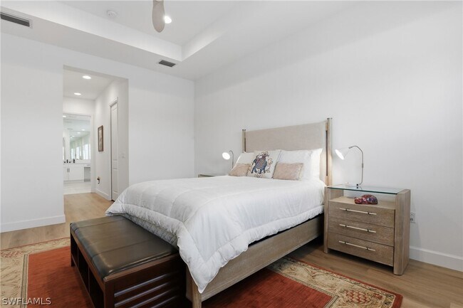 Building Photo - 11479 Coronado Wy