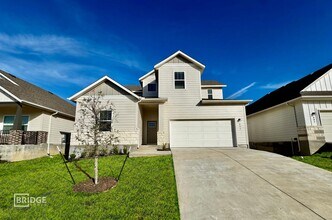 Building Photo - LIVINGSTON PLAN