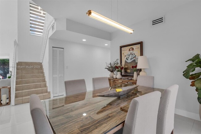 Building Photo - 15452 SW 50th Terrace