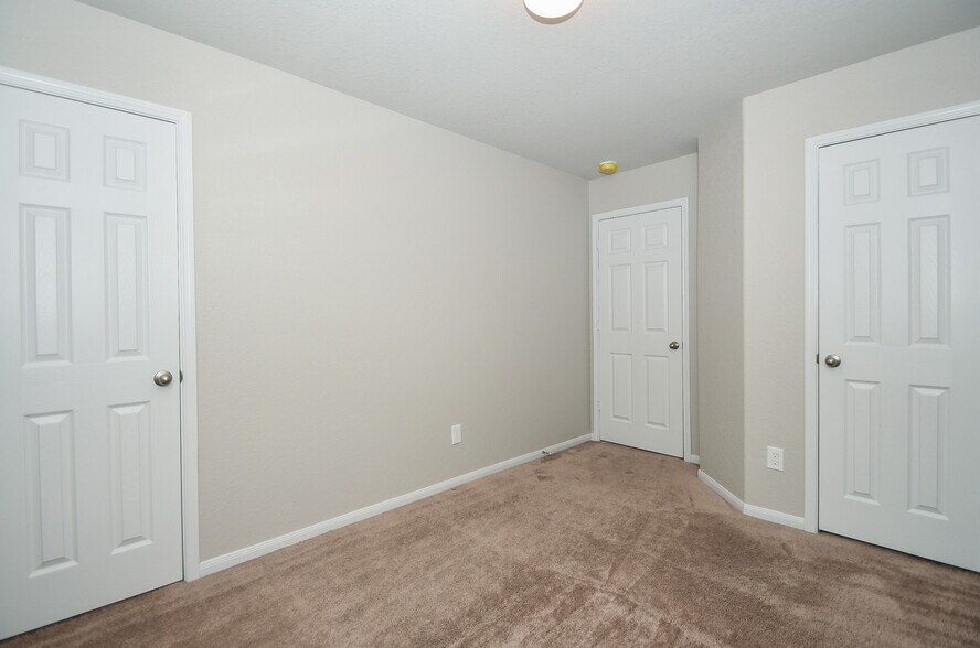 Building Photo - 14643 Twilight Knoll Trl