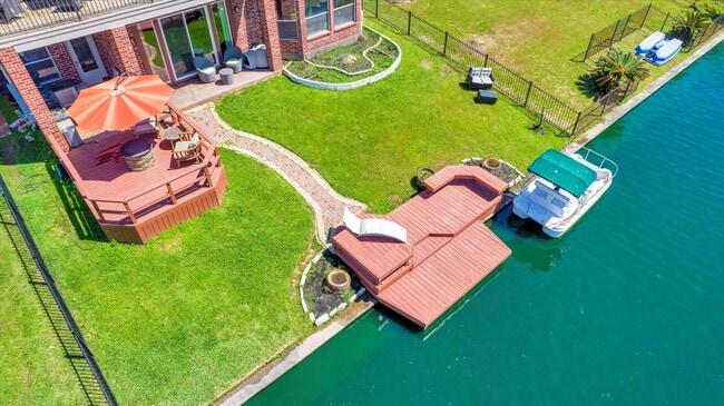 Building Photo - 18011 Darling Point Ct