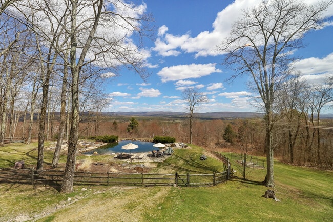 Building Photo - 36 Millard Rd