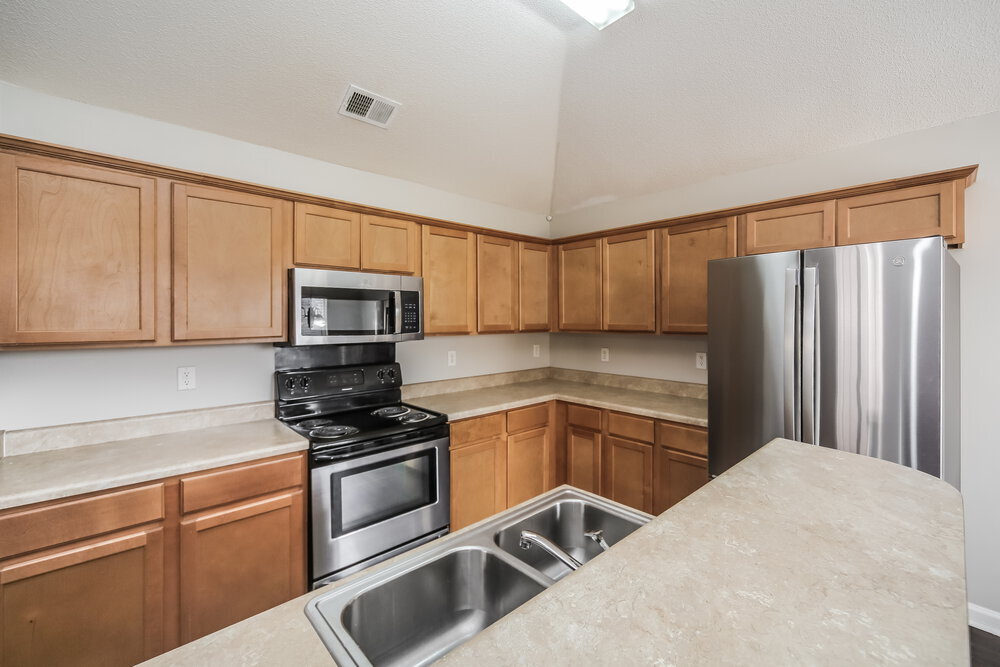 Building Photo - 1719 Brentford Cove