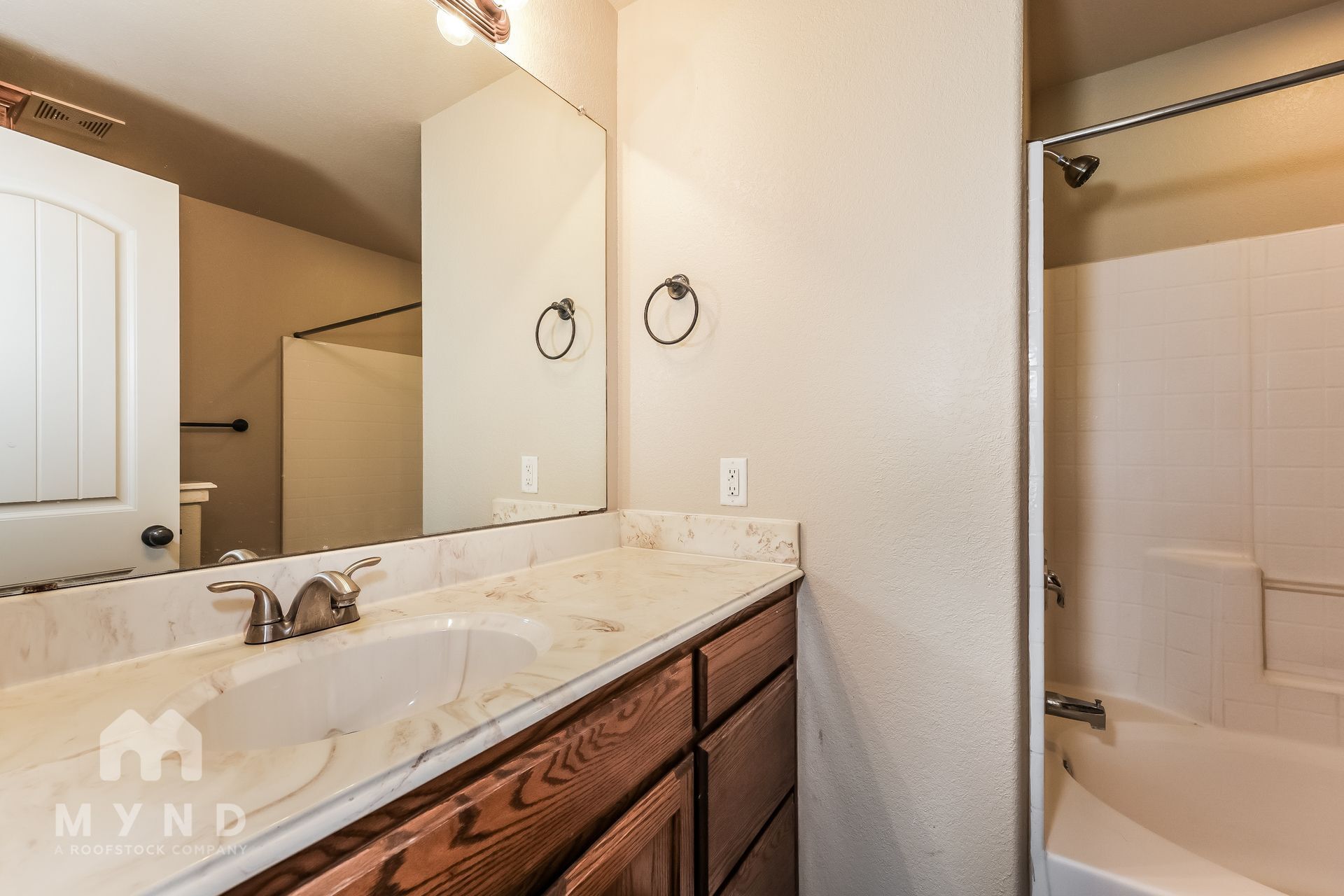 Building Photo - 115 Jolin Ln