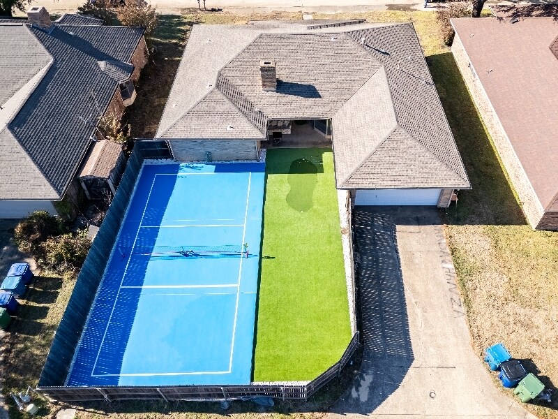 Building Photo - 3706 Bishop Hill Dr