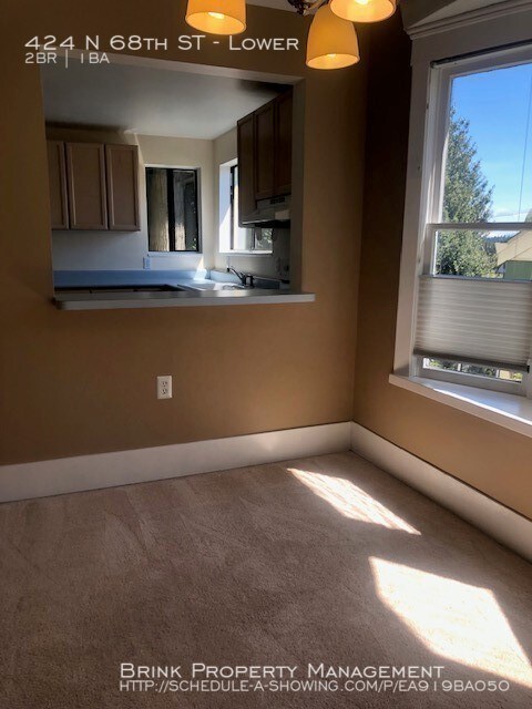 Building Photo - 424 N 68th St