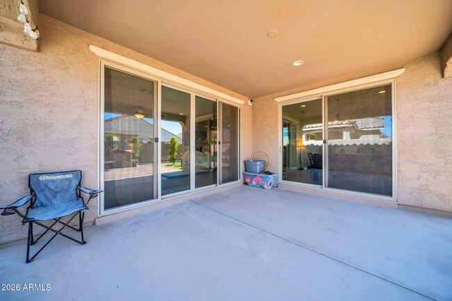 Building Photo - 17605 W Medlock Dr