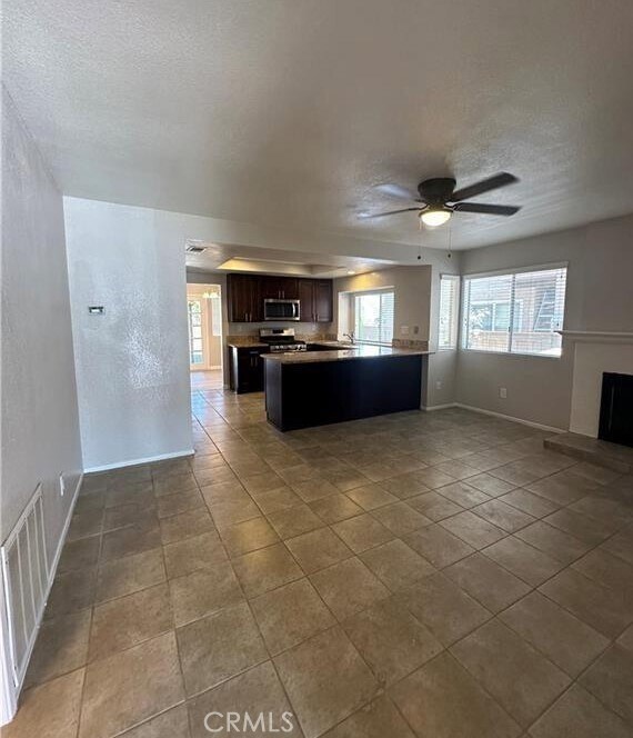 Building Photo - 3500 Autumn Walk Dr