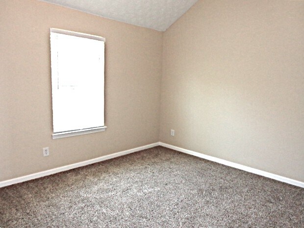 Building Photo - 3705 Sidda Way