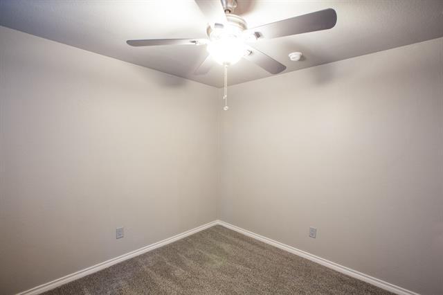 Building Photo - 1510 Syracuse Dr