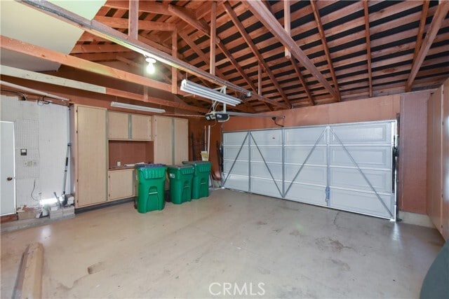 Building Photo - 132 E Yale Loop