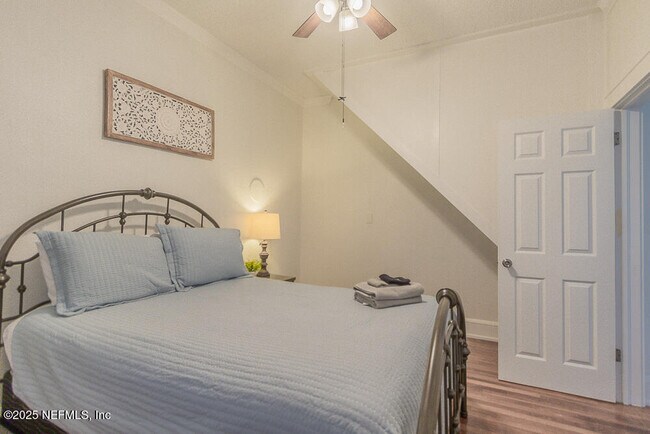 Building Photo - 5101 Fremont St