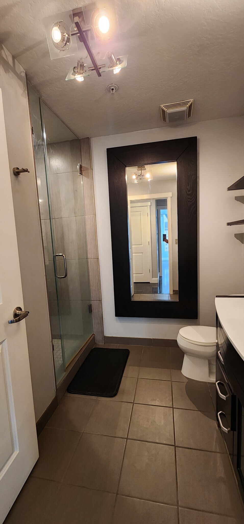 Building Photo - 4276 S Main St