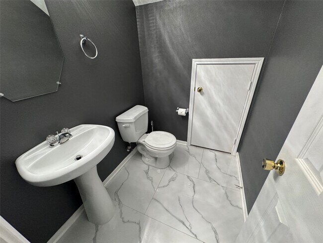 Building Photo - 4818 Kale Garden Ct