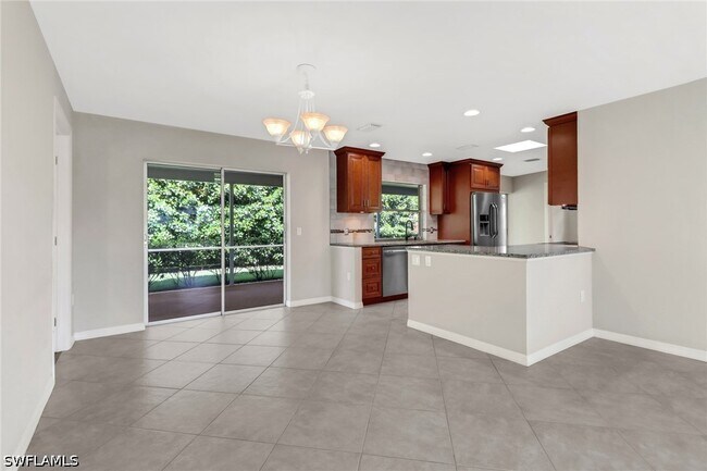 Building Photo - 4472 Beechwood Lake Dr