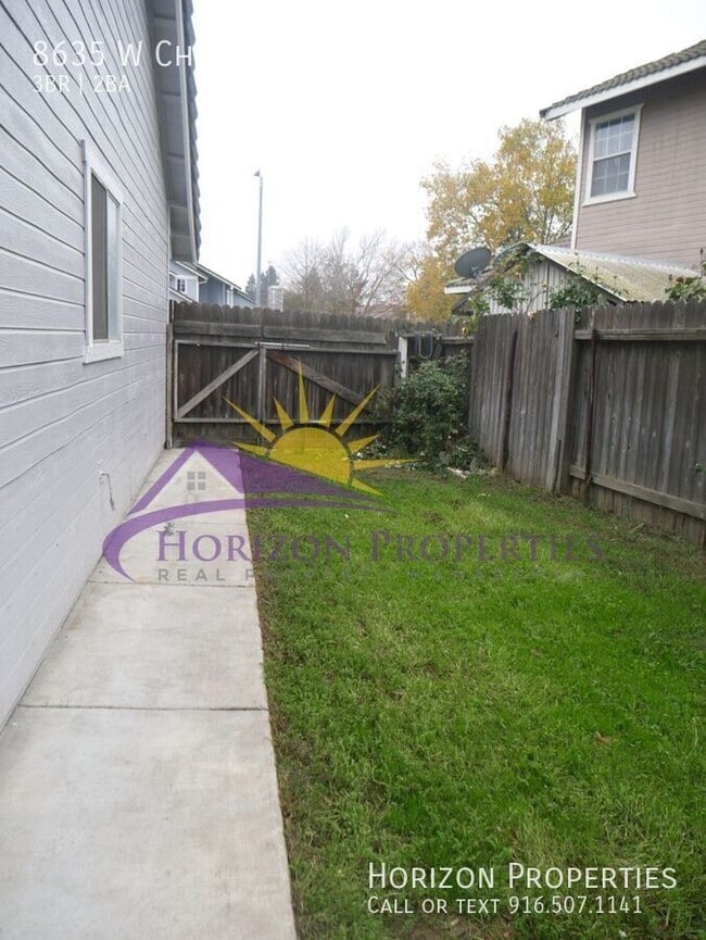 Building Photo - 8635 W Chase Ct