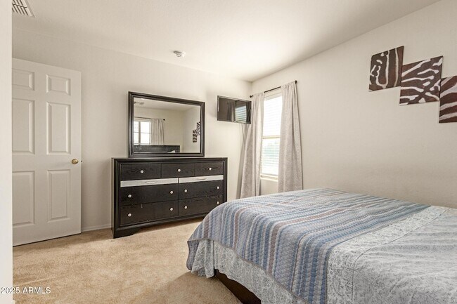 Building Photo - 11849 N 147th Dr