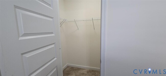 Building Photo - 9005 White Plains Ct