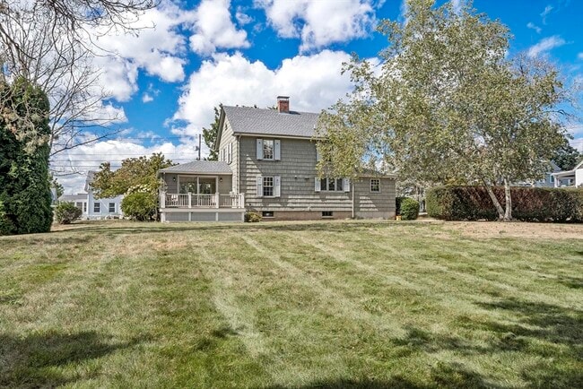 Building Photo - 84 Mt Pleasant Ave