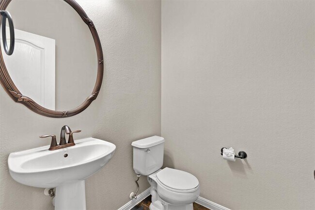 Building Photo - 4194 Windberry Ct