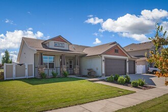 Building Photo - 3 bed with Office Rancher in the Landings Neighborhood