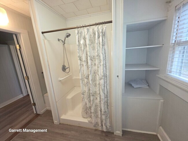 Building Photo - Cute 3/2 Home in Lometa, TX