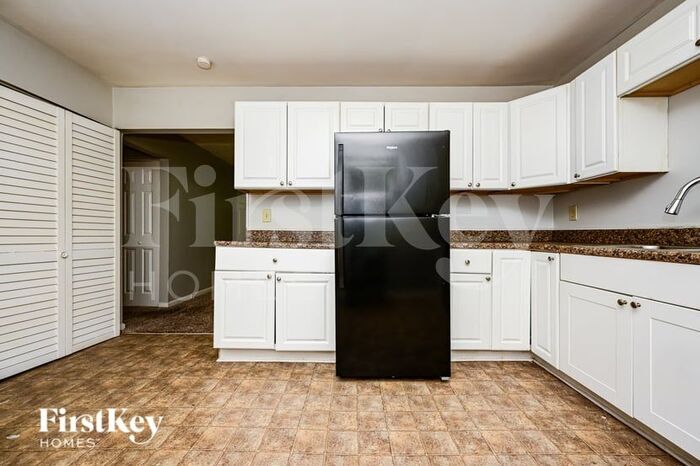 Building Photo - 774 Plainville Cir SW