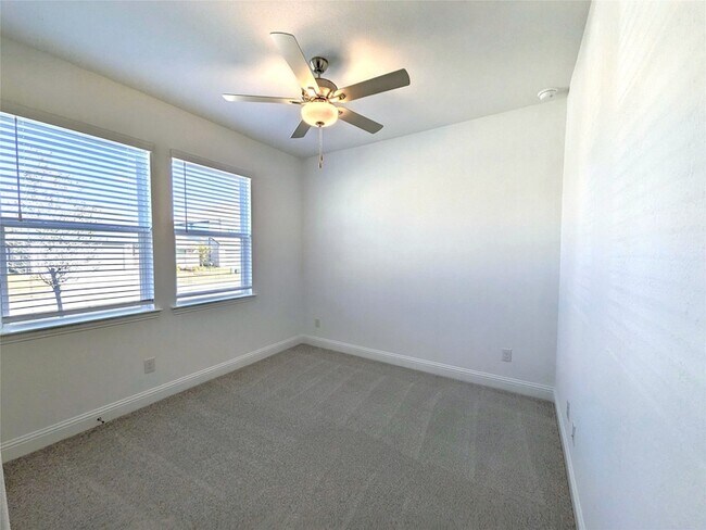 Building Photo - 1457 Ranchero Rodeo Rd