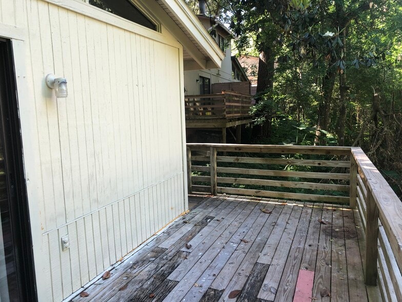 Building Photo - 1356 Linda Ann Dr
