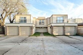 Building Photo - 6417 NW 63rd St