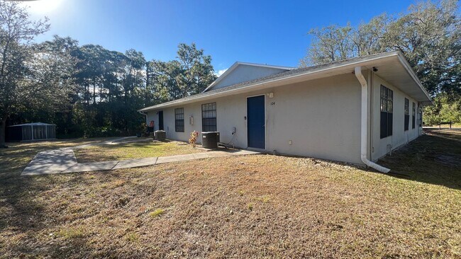 Building Photo - 2/2 Quiet and Cozy Palm Bay Unit AVAILABLE NOW! - $300 DISCOUNT AVAILABLE!
