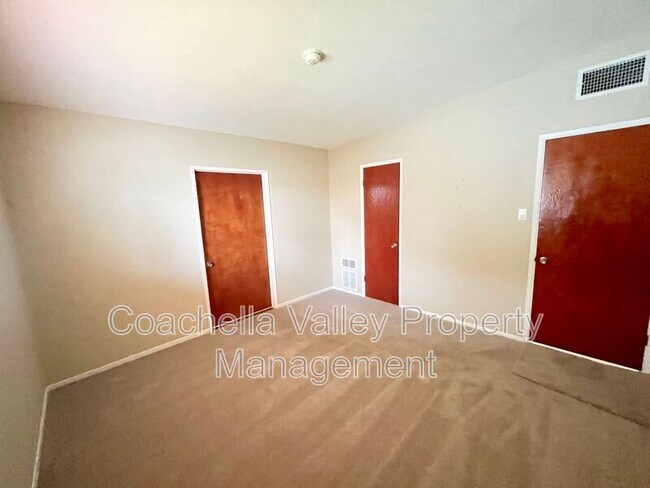 Building Photo - 4019 Cll San Raphael