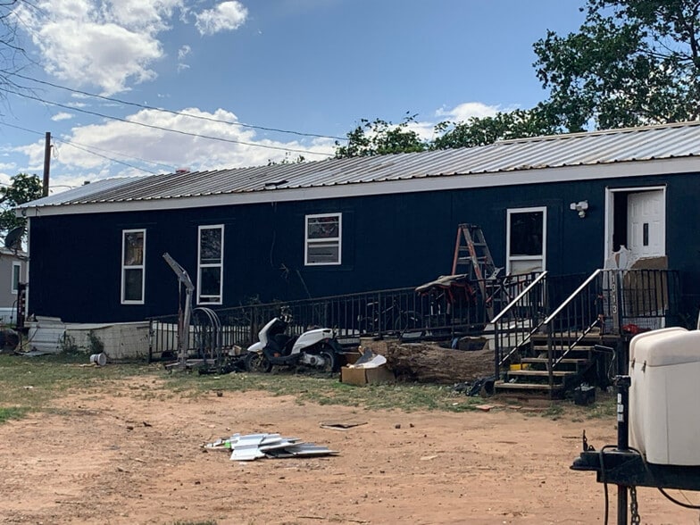Building Photo - 1313 Avenue K