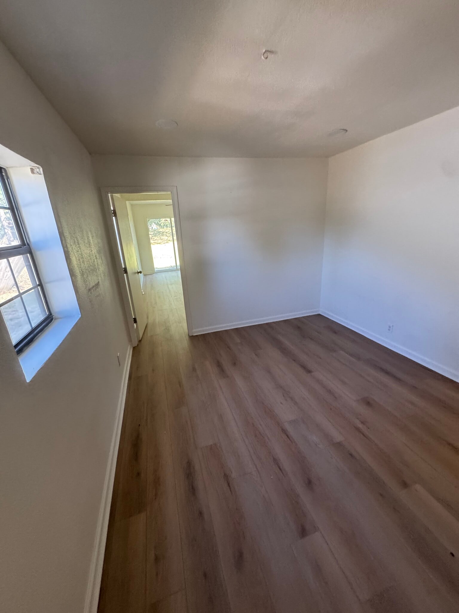 Building Photo - 2208 Mary Jane Dr