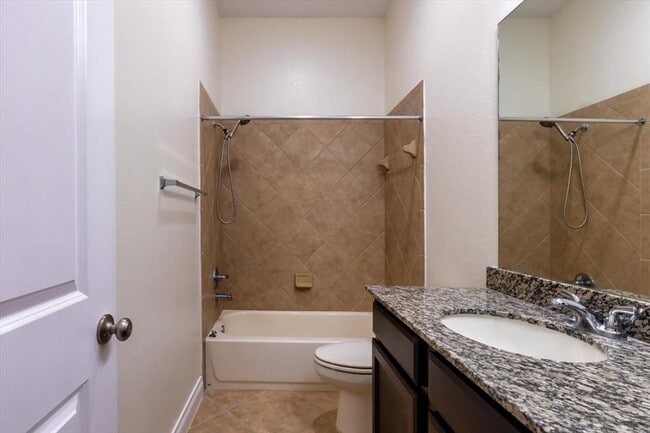 Building Photo - 2735 Rosepoint Ct