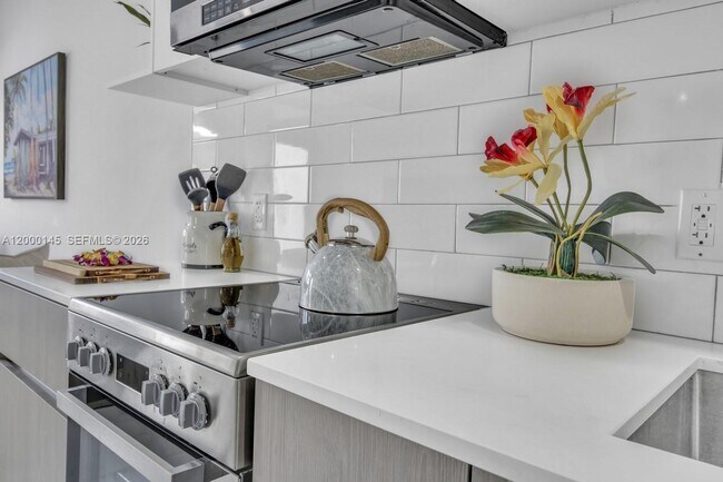 Building Photo - 944 Jefferson Ave