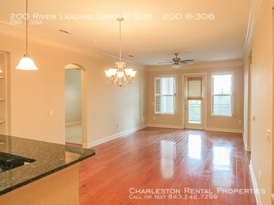 Building Photo - 200 River Landing Dr