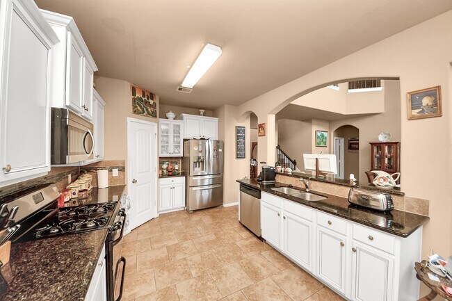Building Photo - 21302 Mystic Oak Dr