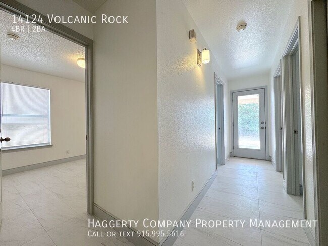 Building Photo - 14124 Volcanic Rock Dr