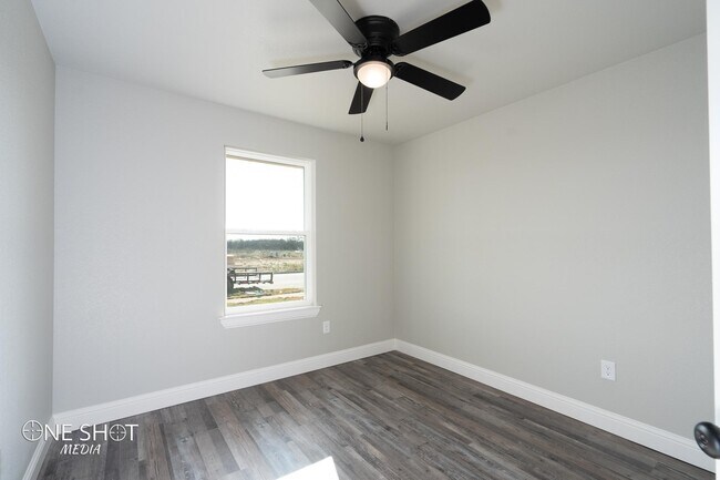 Building Photo - 1728 Bandolero Rd
