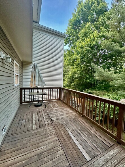 Building Photo - 9472 Black Hawk Ct