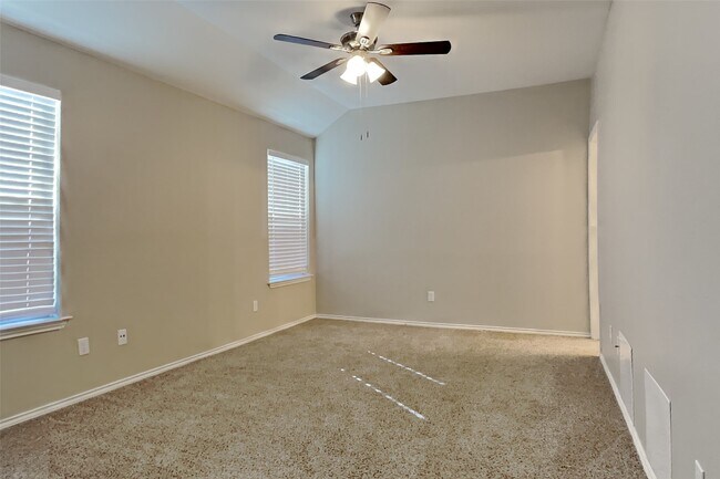 Building Photo - 19710 Twisted Creek Dr