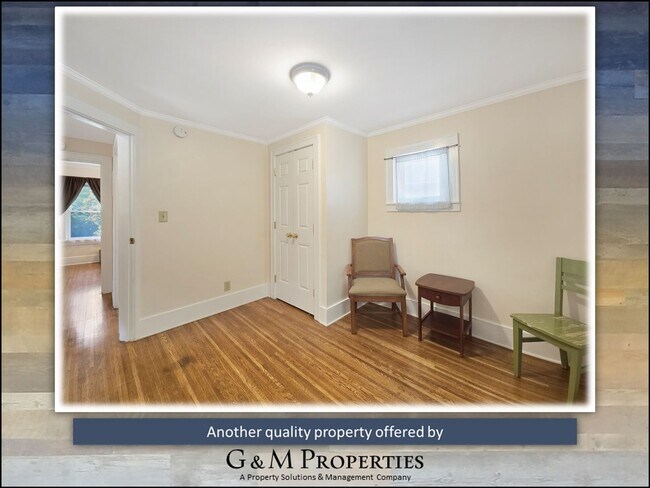 Building Photo - 4-Bedroom Rental - Walk to Strong Hospital!