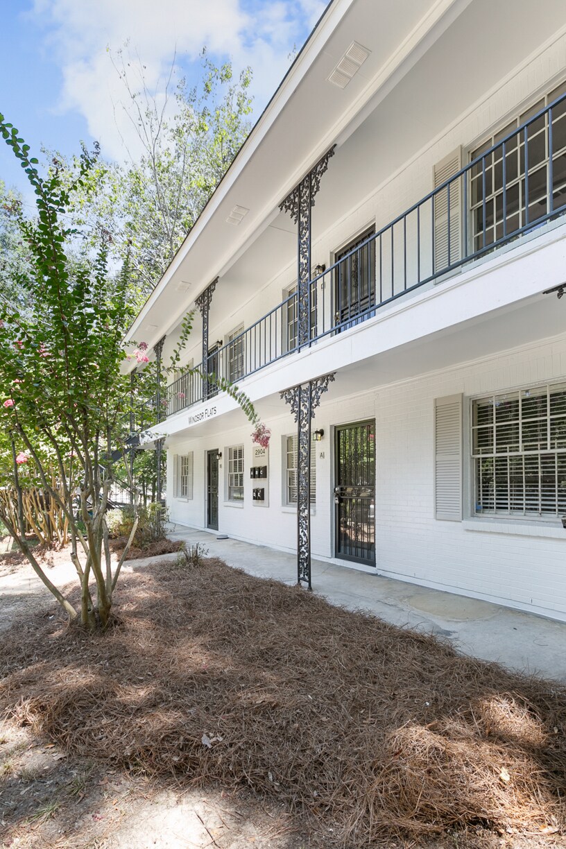 Building Photo - 2904 Windsor Ave