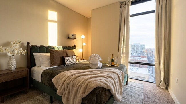 Building Photo - 1901 9th St NW