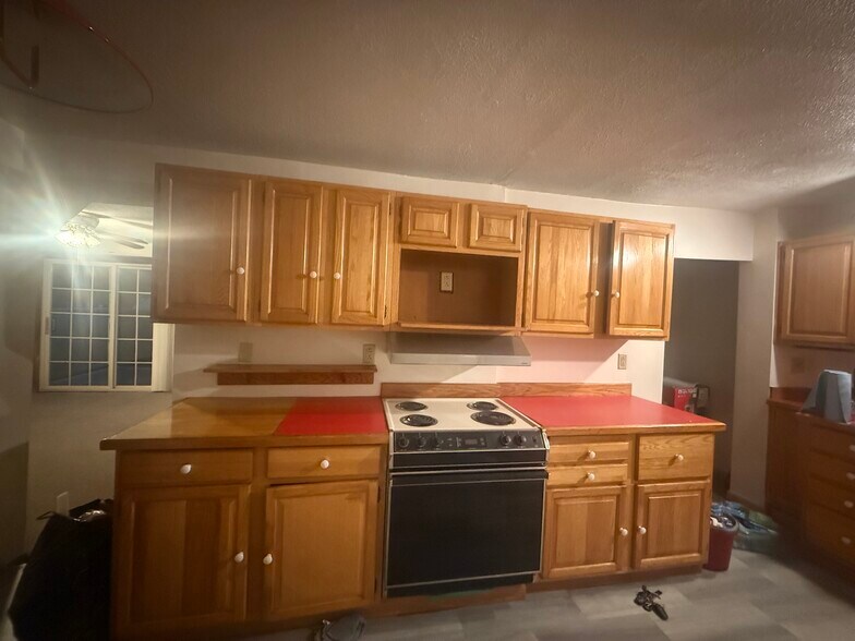 Building Photo - 26A Rochester St