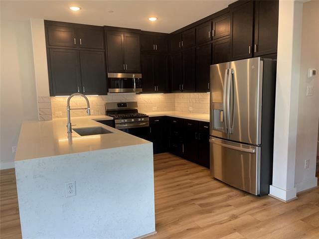 Building Photo - 7569 Reis Ln