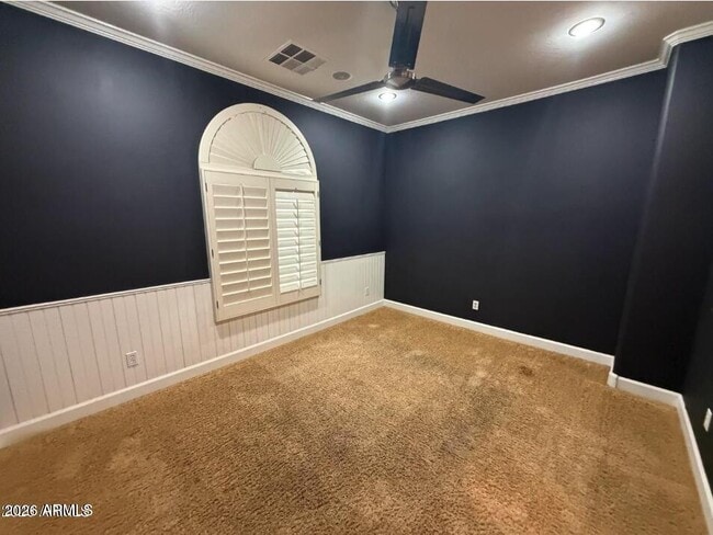 Building Photo - 421 W Wisteria Pl
